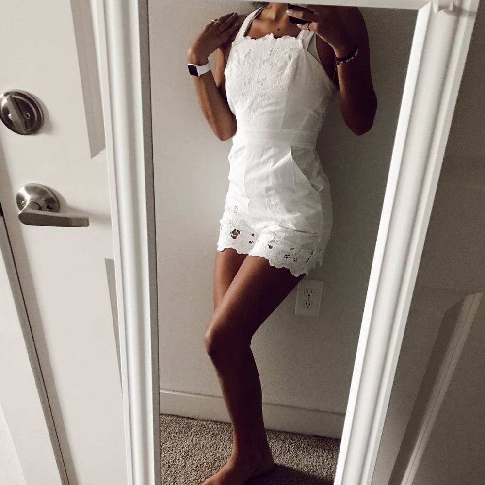 WHITE PLAYFUL ROMPER